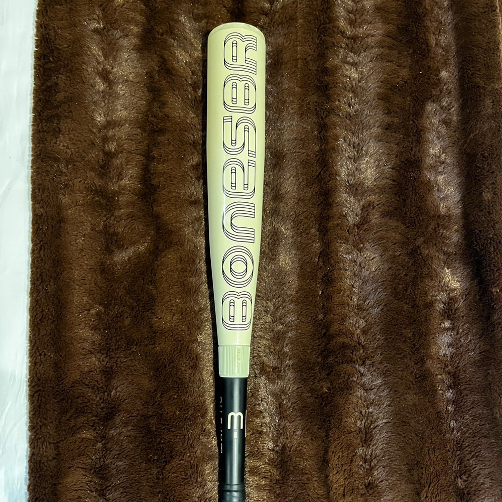 Bonesaber Baseball Bat - Black and Cream, 31 inches, drop 3